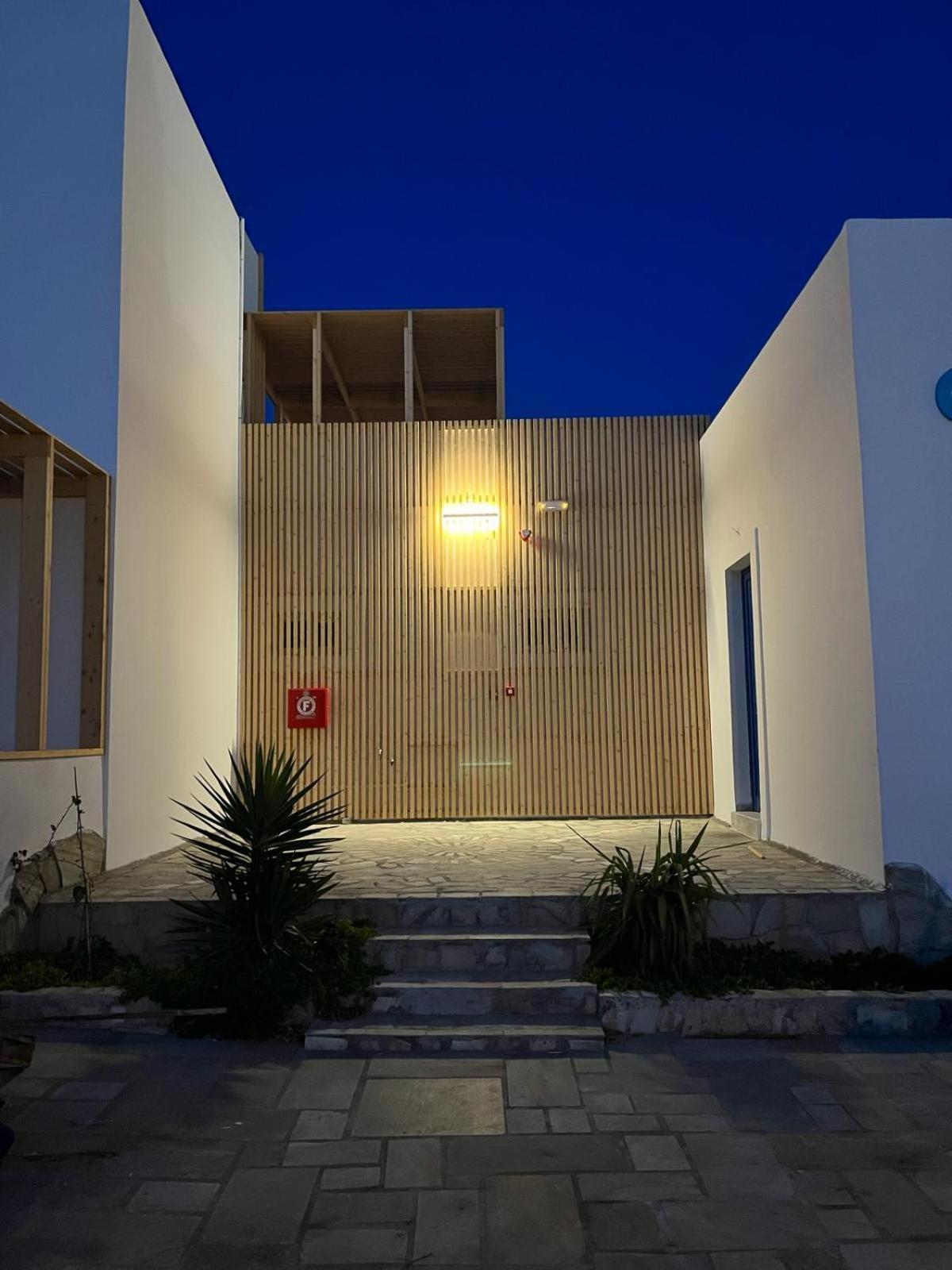 Ocean Palace Prasonisi Exterior photo